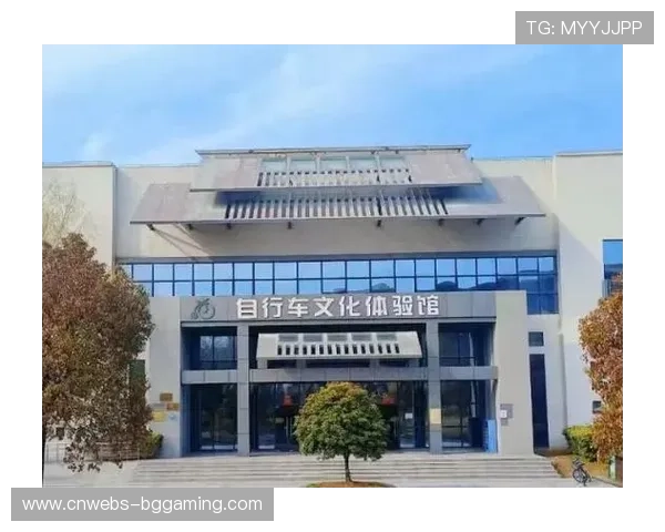 霸州站选手从中国自行车博物馆出发